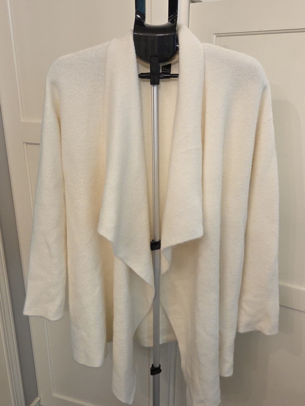 Forever 21 Cream Open-Front Drape Cardigan Size Large